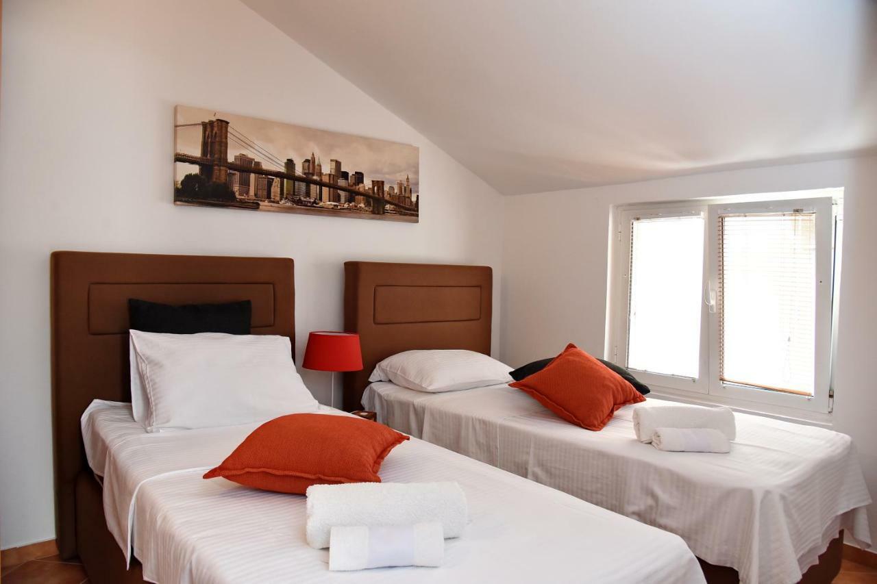 Apartments Martiva Котор Экстерьер фото
